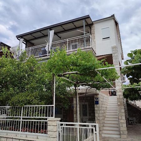 Apartments By The Sea Podaca, Makarska - 2576 מראה חיצוני תמונה