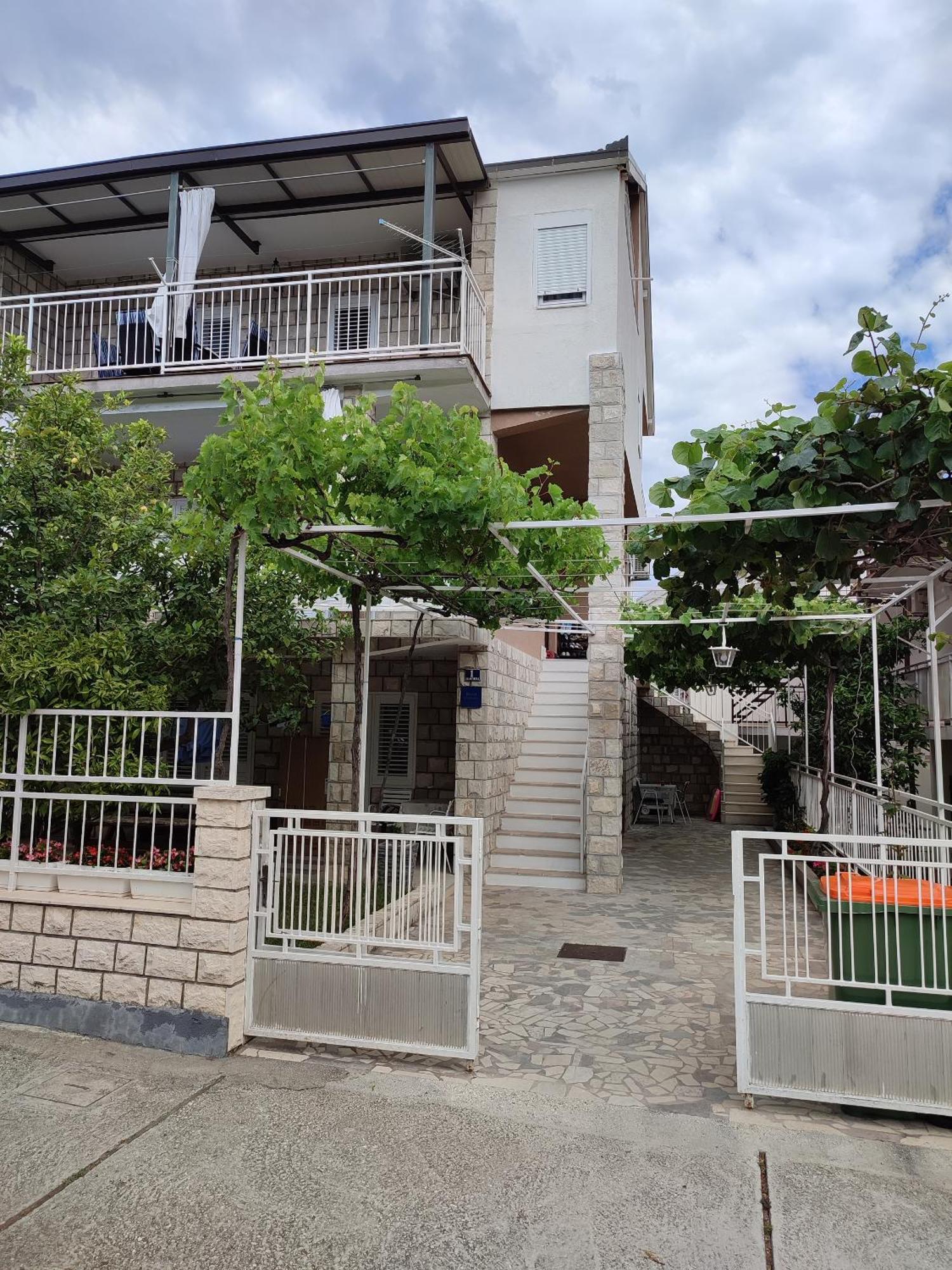 Apartments By The Sea Podaca, Makarska - 2576 מראה חיצוני תמונה